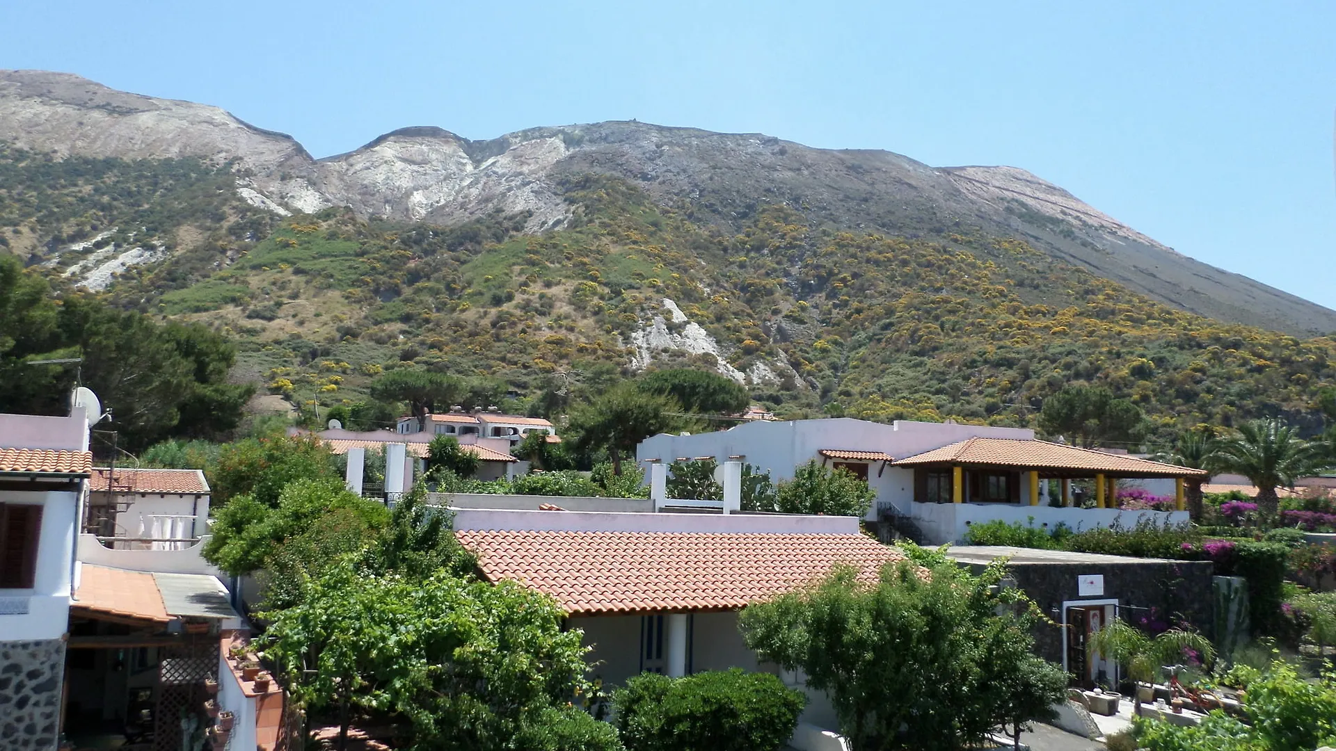 La Giara Bed & Breakfast Vulcano  0*, Vulcano (Isola) Italy